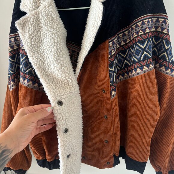 Zaful Faux Shearling Bomber Jacket - Picture 4 of 8